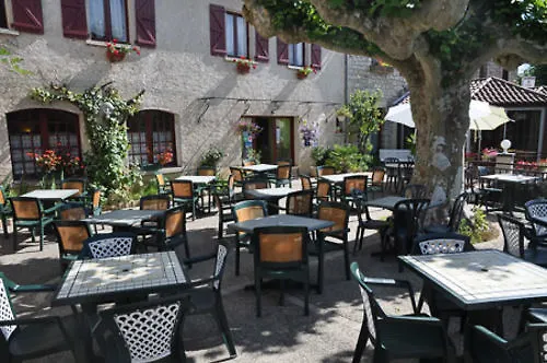 Logis Hotels - Auberge De L'Ile - Hotel 3 Etoiles Et Restaurant Creysse   Creysse (Lot)